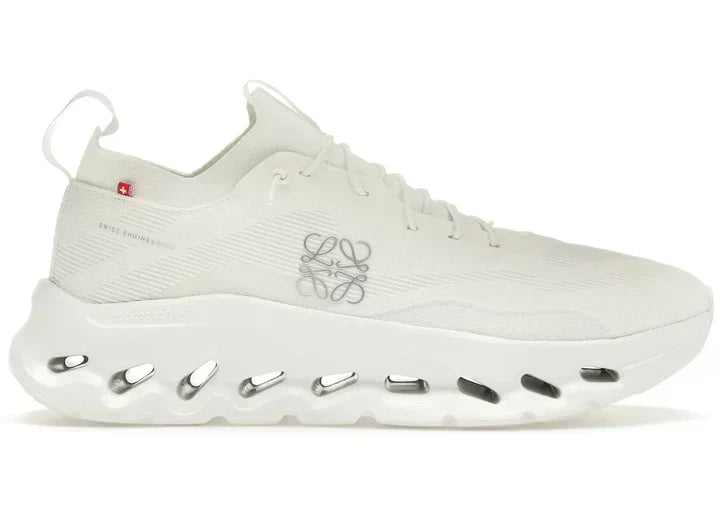 LOEWE x On Cloudtilt All White