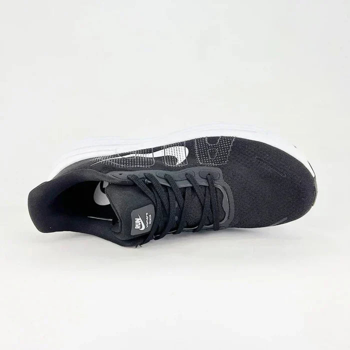 Vomero Premium Preto/Branco
