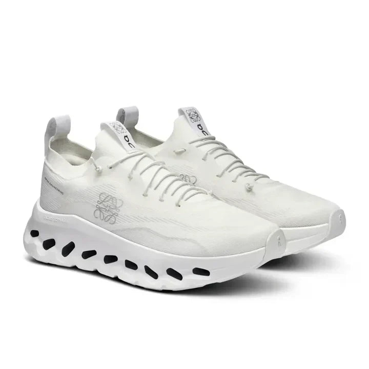 LOEWE x On Cloudtilt All White