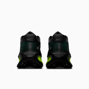 Vomero Premium Black Volt