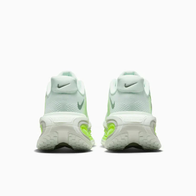 Vomero Premium Barely Volt