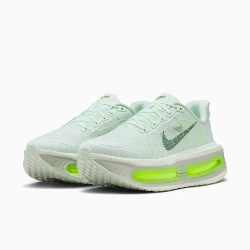 Vomero Premium Barely Volt